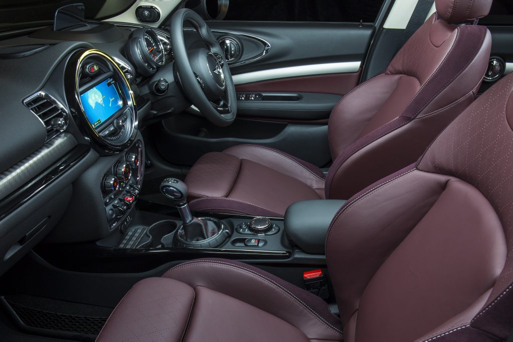 The 2016 Mini Clubman. The 2016 Mini Clubman.